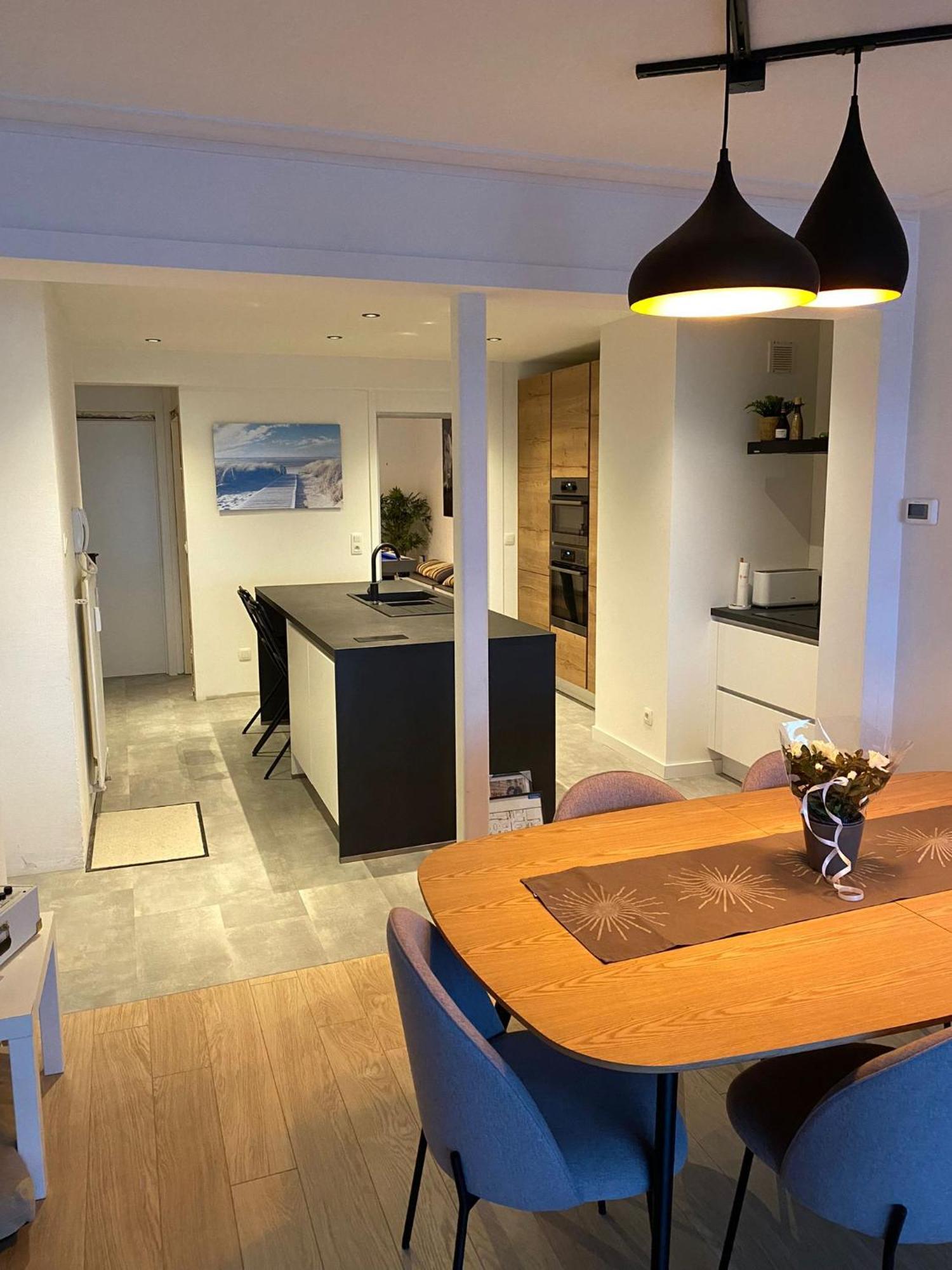 Spacious Apartment With Sea View Ostend Luaran gambar